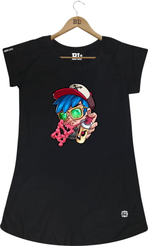 CAMISETA FEMININA LONG GRAFFITI BOY